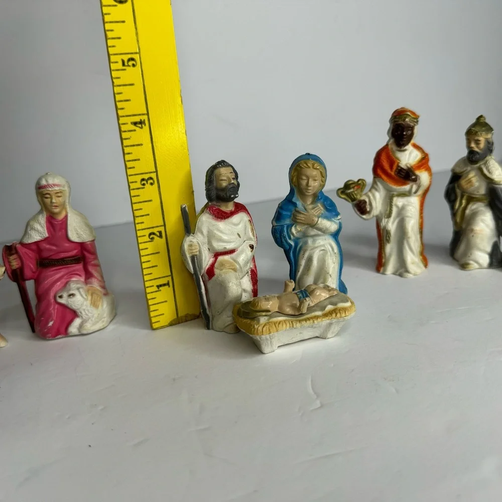 Vintage Miniature Blowmold 8 Piece Partial Nativity‎ Set Jesus Mary and Joseph